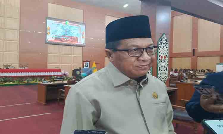 Ketua DPRD Palangka Raya, Subandi saat diwawancara usai rapat paripurna Rabu (12/8/2026)(Foto:MARINI
