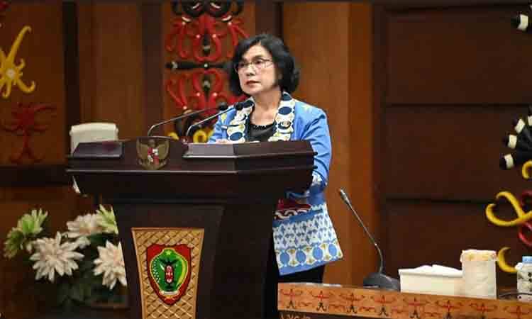 Sekda Kalteng Linae Victoria Aden saat membuka Rakor Evaluasi Laporan Kinerja PSN. (FOTO: BIRO ADPIM KALTENG)