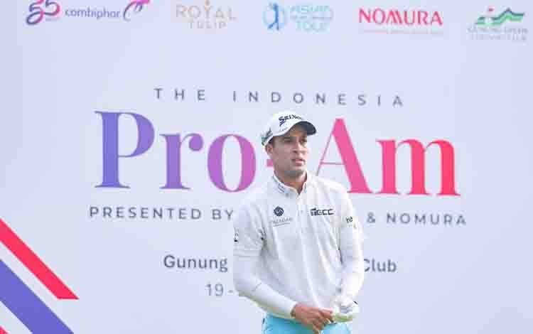 Pegolf Maroko Ayoub Lguirati saat tampil pada putaran pertama The Indonesia Pro-Am presented by Combiphar & Nomura 2026 di East Course Gunung Geulis Country Club, Bogor, Jawa Barat, Rabu (19/8/2026). Dia memimpin klasemen sementara dengan 62 pukulan atau sembilan di bawah par. (ANTARA/HO-ADT)