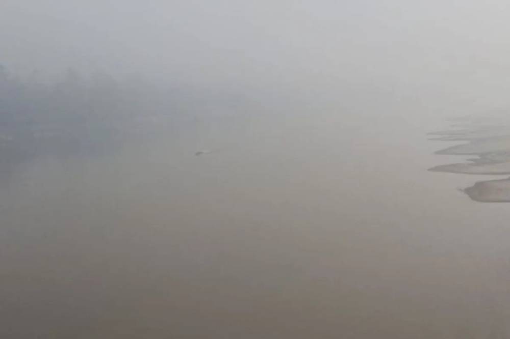 Kementerian Pekerjaan Umum (PU) memastikan alur utama Sungai Barito di sekitar wilayah Kalahien, Kecamatan Dusun Selatan, Kabupaten Barito Selatan, Kalimantan Tengah, masih memiliki aliran air dan dapat dilalui kapal maupun perahu. ANTARA/HO - Kementerian PU.