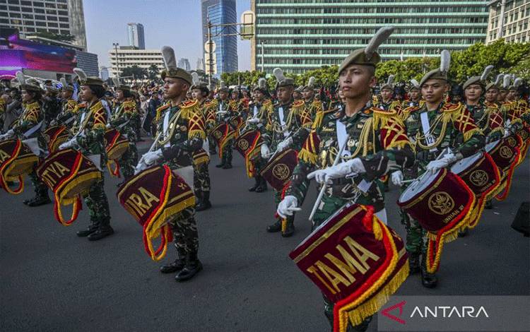 Menhan Pastikan Kadet Perempuan Unhan Diperbolehkan Pakai Hijab