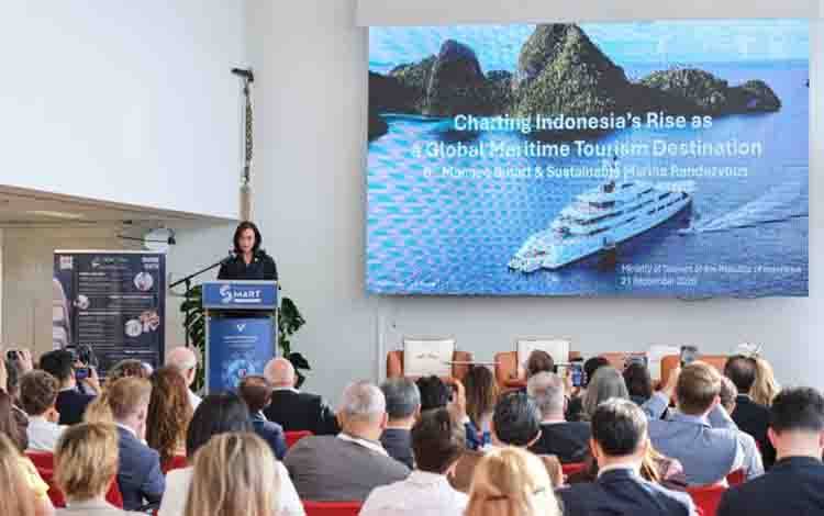 Menpar Kenalkan Keunikan Wisata Berlayar di Indonesia pada Investor