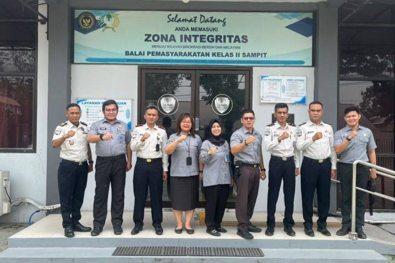 Kantor Wilayah Kementerian Hukum Kalimantan Tengah dan Balai Pemasyarakatan (Bapas) Kelas II Sampit berkoordinasi rencana penggunaan bersama atau sementara BMN berupa rumah negara yang berada di Kabupaten Seruyan, Senin (5/10/2026). ANTARA/Kanwil Kemenkum Kalteng.