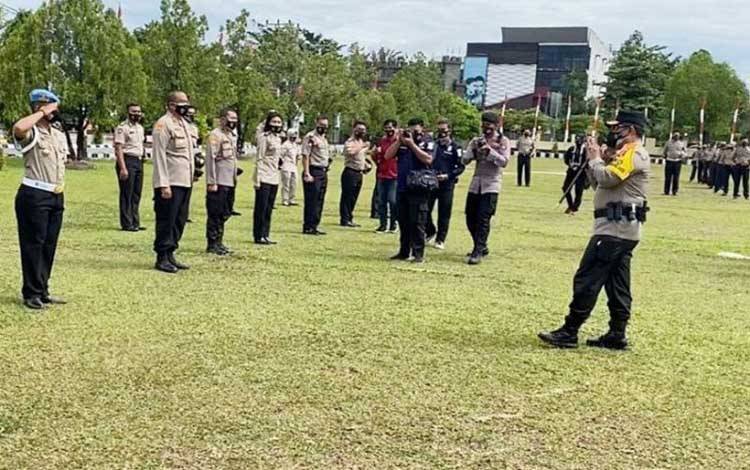 1.014 Polisi di Kalteng Naik Pangkat