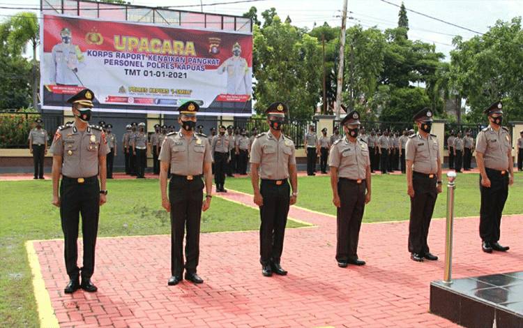 81 Personel Polres Kapuas Naik Pangkat, Begini Pesan Kapolres