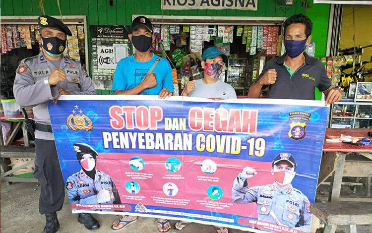 Polsek Kapuas Timur Terus Edukasi Masyarakat Cegah Penyebaran Covid-19