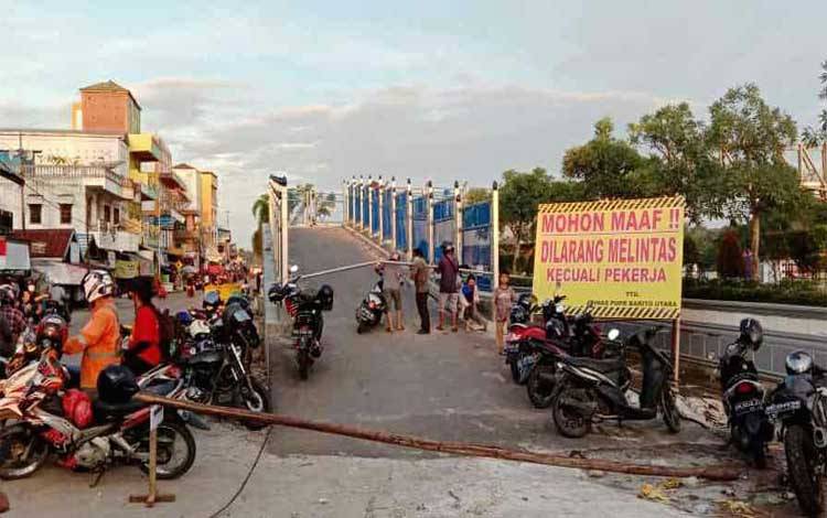 Sekda Barito Utara Harpkan Masyarakat Dukung Pembangunan Jembatan Penyeberangan Muara Teweh - Jingah