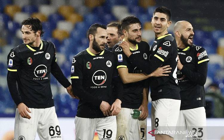 Spezia Bangkit dari Ketinggalan untuk Menang 2-1 atas Napoli
