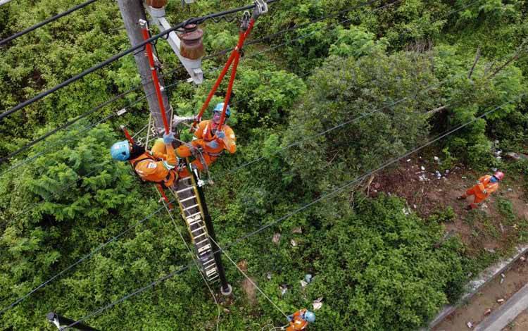 Kementerian ESDM Targetkan Rasio Elektrifikasi 99,9 Persen Tahun Ini