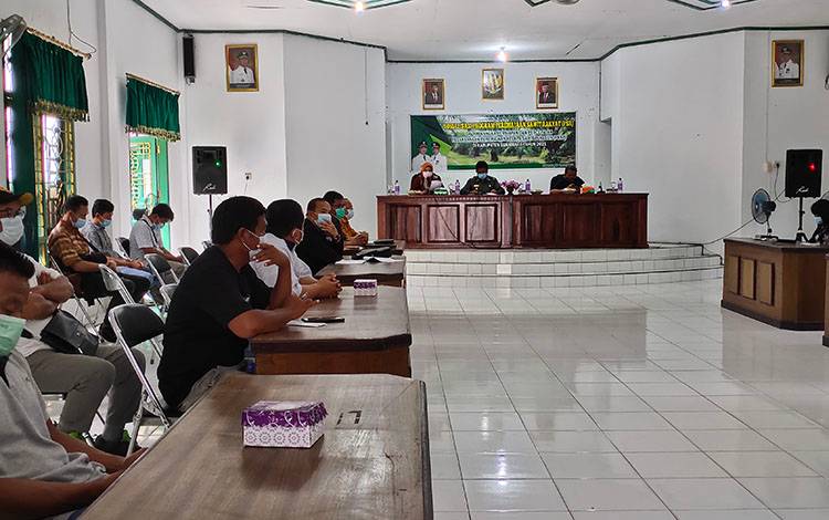 Dinas Ketahanan Pangan dan Pertanian Sukamara Sosialisasikan Program Peremajaan Sawit Rakyat