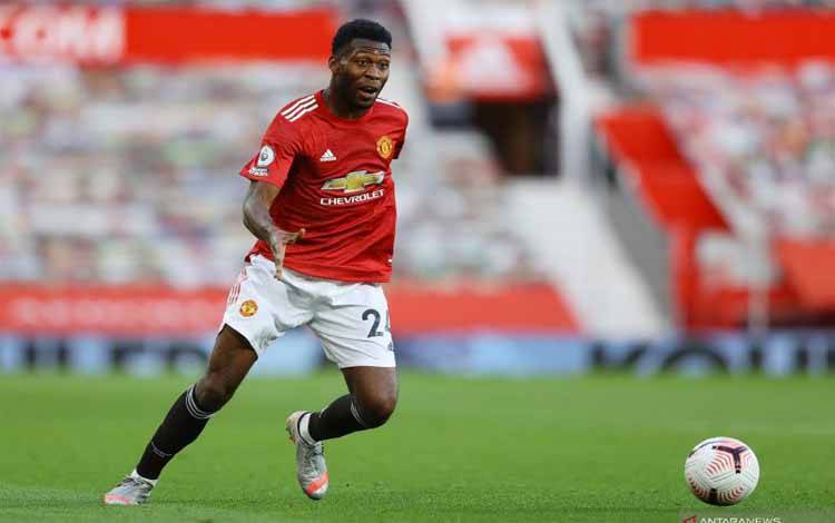 Bayer Leverkusen Resmi Rekrut Fosu-Mensah dari Manchester United