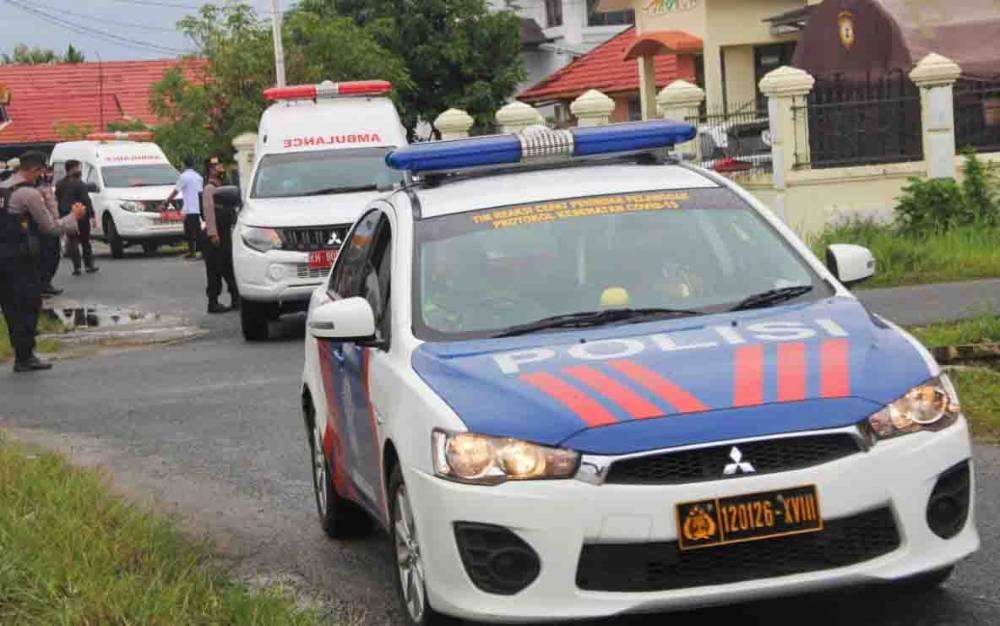Polisi Kawal Ketat Pendistribusian Vaksin Covid-19 ke Sejumlah Puskesmas di Palangka Raya