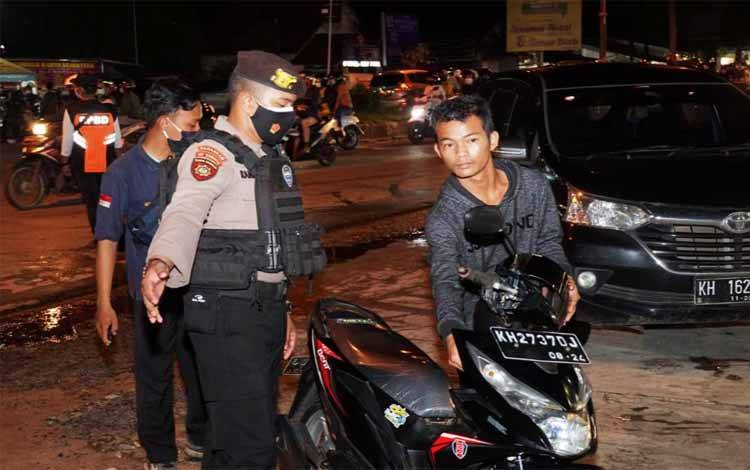Puluhan Orang Terjaring Razia Masker di Palangka Raya