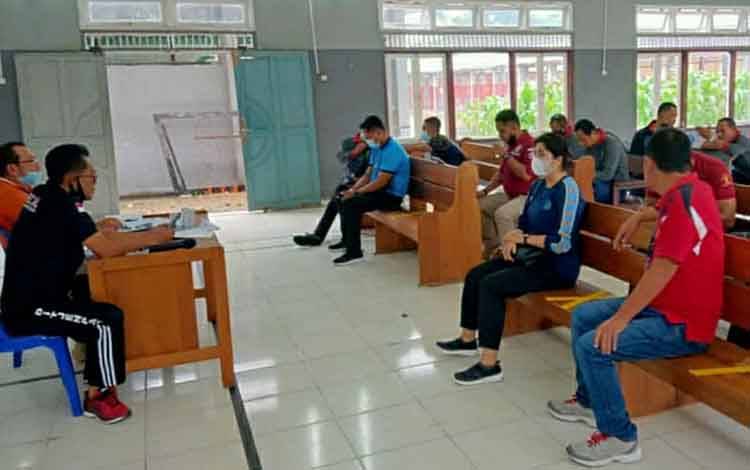 Kepala Rutan Kuala Kapuas Perkenalkan Aplikasi E-Was Kepada Pegawai