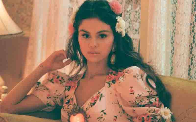 Selena Gomez Rilis Lagu Berbahasa Spanyol
