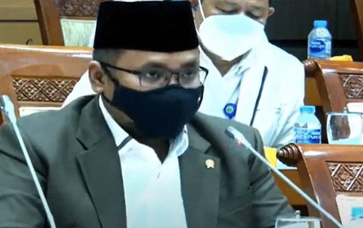 Seragam Sekolah Hormati Perbedaan