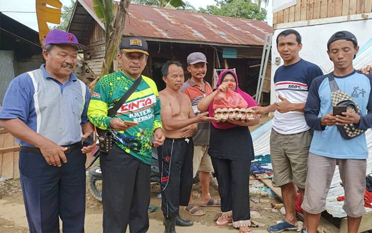Relawan Kemanusiaan Tamiang Layang Kirim Bantuan untuk Korban Banjir Kalsel