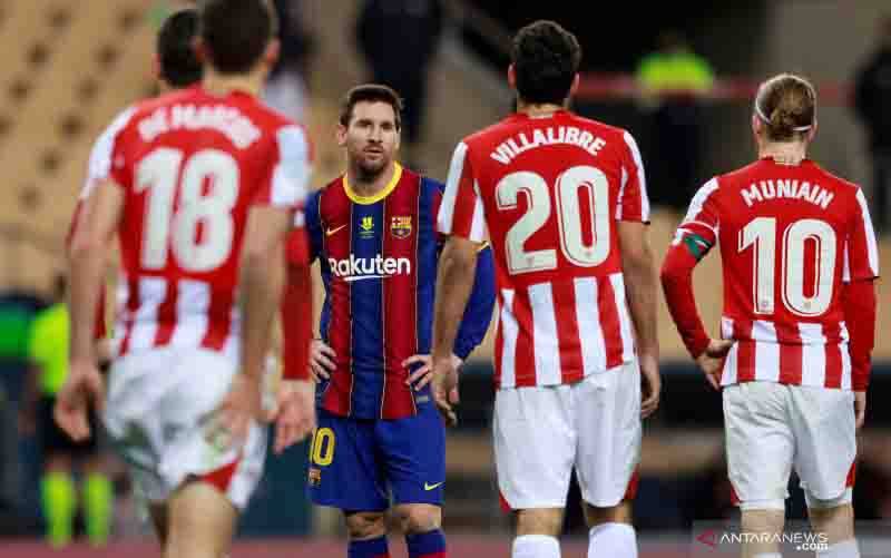 Lionel Messi Hanya Dihukum 2 Laga Setelah Pukul Villalibre