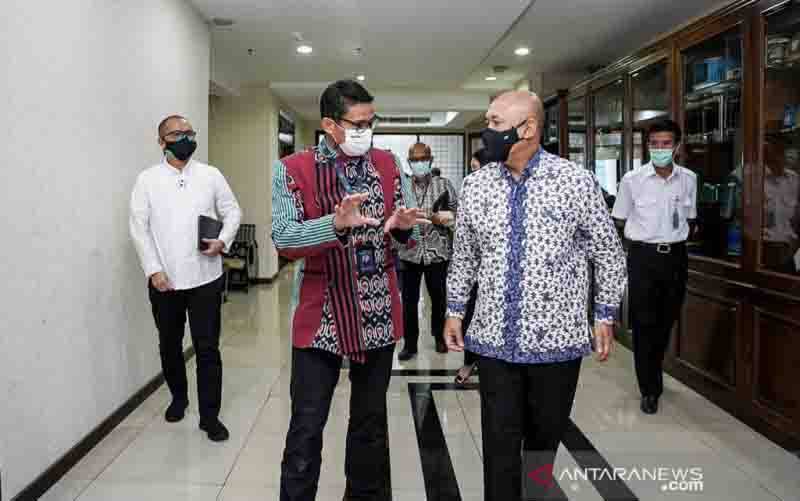 Sandiaga dan Teten Sepakat Bersinergi Bangkitkan UMKM Parekraf