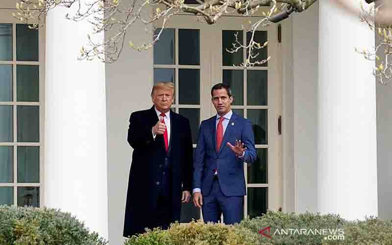 Donald Trump Tinggalkan Gedung Putih