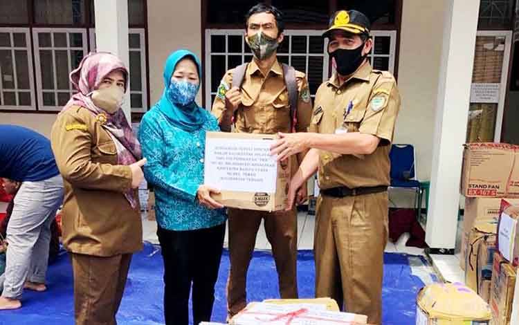 TP PKK Barito Utara Bantu Korban Banjir Kalsel