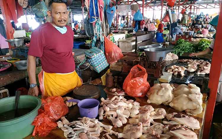Harga Daging Ayam Ras di Kobar Rp48.000 per Kg