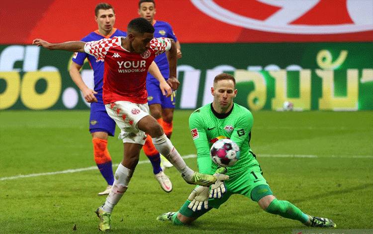 Leipzig dan Leverkusen Kompak Tergelincir Pada Putaran ke-18