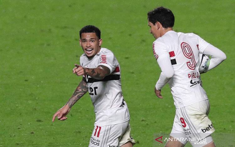 Klub Sao Paulo Brazil Kutuk Serangan pada Bus Tim