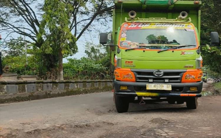 Booming CPO Harus Didukung Dengan Fasilitas Jalan yang Memadai