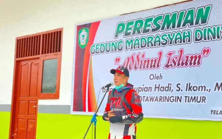 Bupati Kotim Resmikan Madrasah Diniah Addinul Islam Desa Sebabi