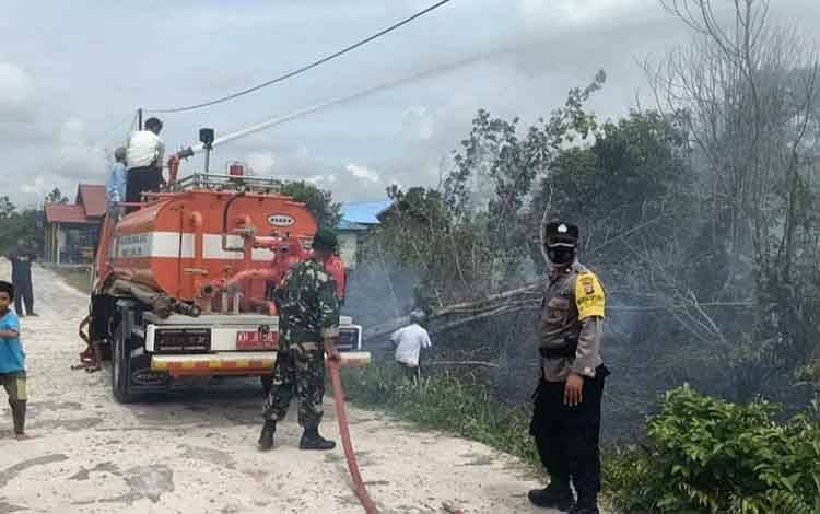 Lahan Kosong Terbakar karena Sisa Pembakaran Sampah