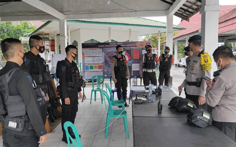Polda Kalteng Kawal Pendistribusian Vaksin Covid-19 Tahap II ke Pulpis dan Kapuas