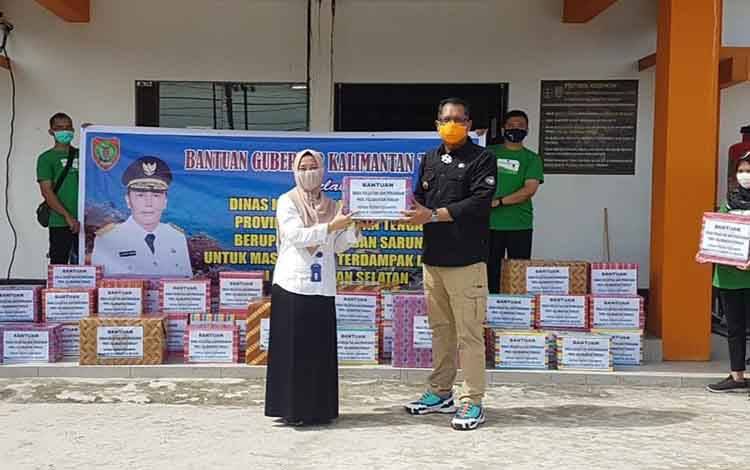 Dinas Kelautan dan Perikanan Kalteng Salurkan Bantuan untuk Korban Banjir di Kalsel