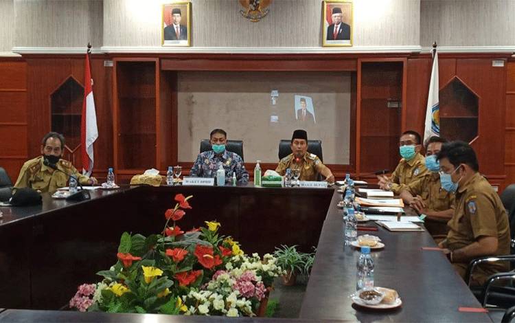 Pemkab Murung Raya Ikuti Kunker Virtual Anggota DPD RI  Teras Narang