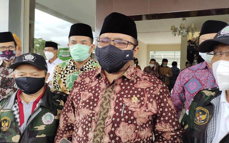 Menag Yaqut: Hukum Berat Guru Pemerkosa Santri
