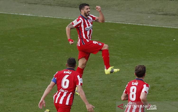 Dwigol Luis Suarez Buat Atletico Kian Cengkeram Posisi Puncak