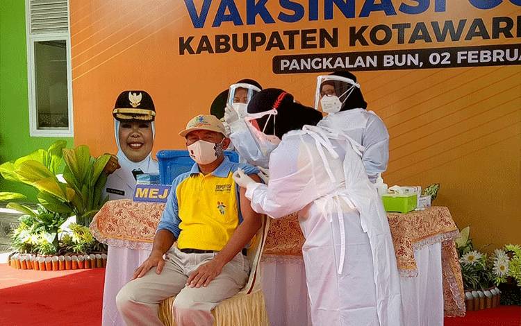 3.560 Vial Vaksin Sinovac Telah Diterima Dinkes Kobar