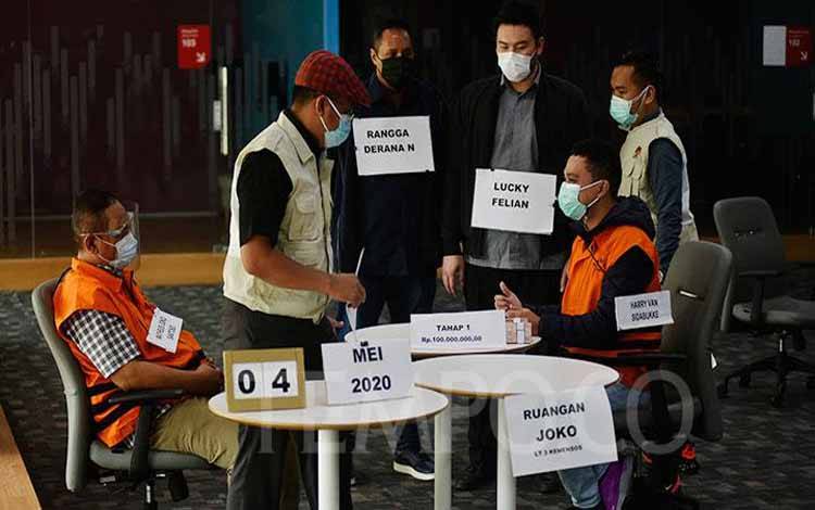 Jangan Sampai Tersangka Bansos Covid-19 Menghilang Seperti Harun Masiku