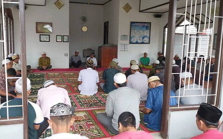 Rutan Tamiang Layang Gelar Tausiah bagi Warga Binaan