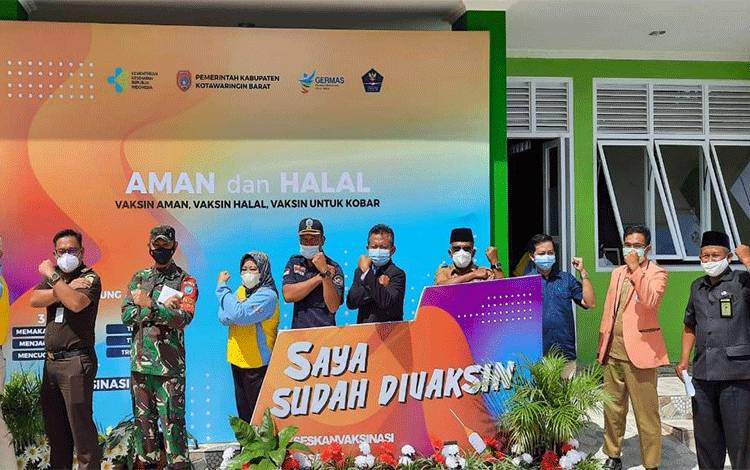 Video Pencanangan Vaksinasi Covid-19 di Kobar Tahun 2021