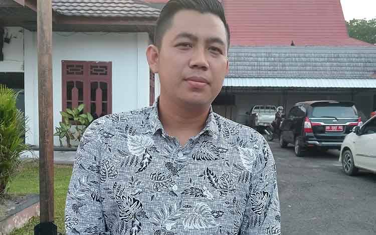 Dinas PUPR Diminta Turunkan Alat Berat Bersihkan Anak Sungai di Jalan Kapten Mulyono