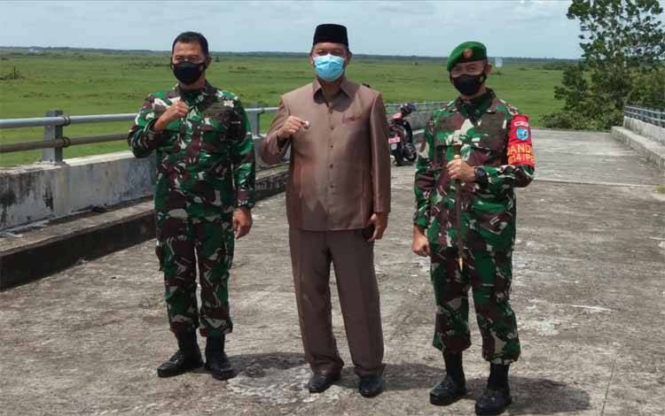 Pemkab Sukamara Temui Pemkab Ketapang Terkait Jembatan Jelai