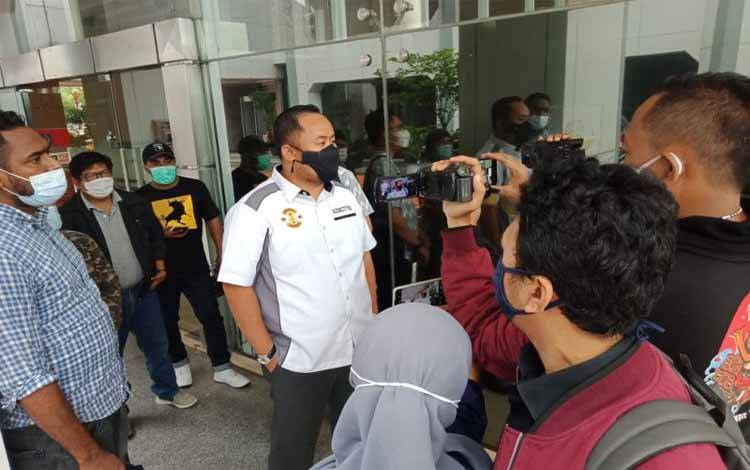 Datangi Kemendagri, Paslon Nomor 1 Sabu Raijua Minta Tunda Pelantikan
