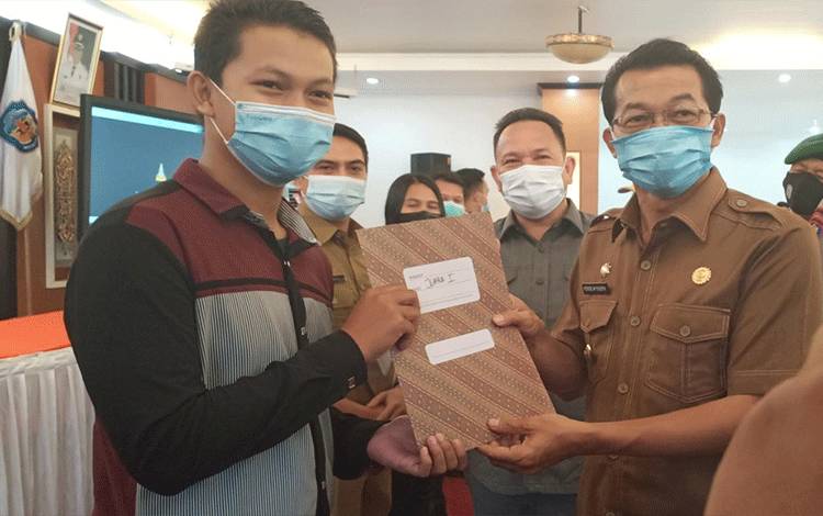 Peringati HPN, PWI Murung Raya Gelar Lomba Video dan Bagi-bagi Masker