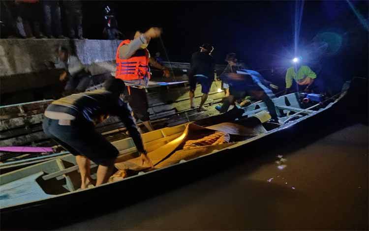 Warga Desa Teluk Hiri Ditemukan Tewas Tenggelam