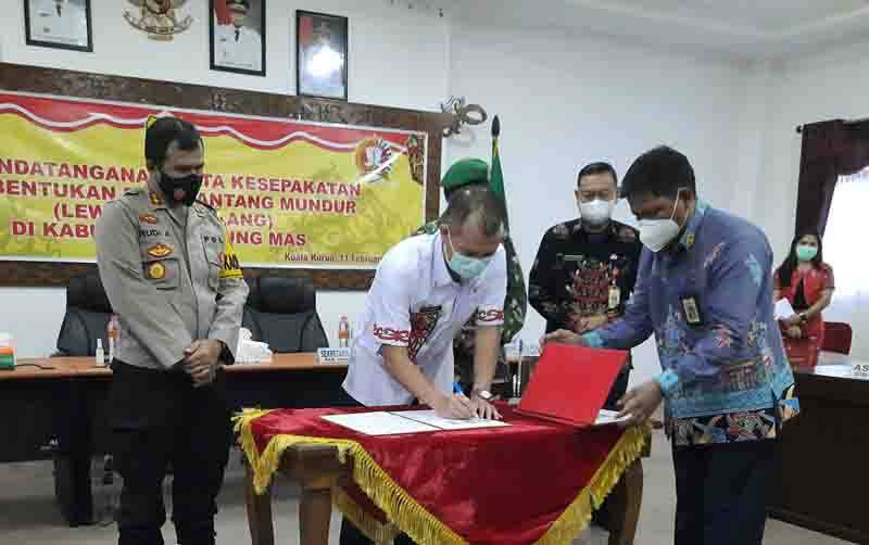Pemkab Gunung Mas Dukung Pembentukan Desa Pantang Mundur