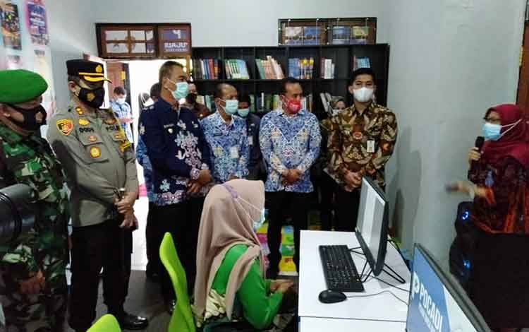 Wakil Bupati Barito Utara Harapkan Setiap Layanan Publik Miliki Pojok Baca Digital