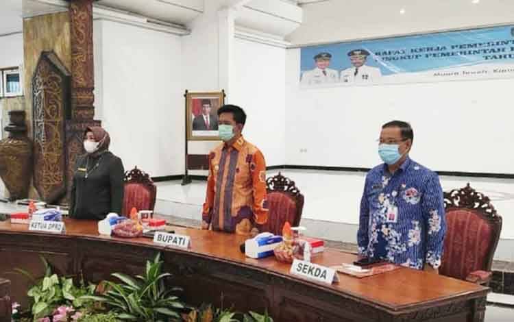 Bupati Barito Utara Minta Pejabat Daerah Buktikan Kemampuan