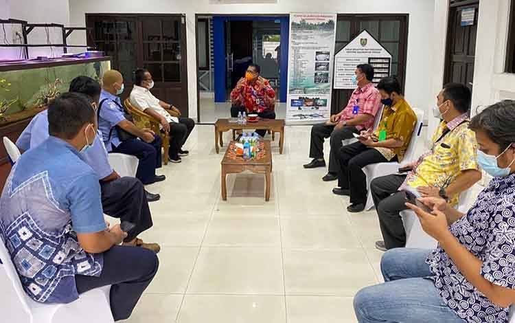 Kadislutkan Kalteng Terima Kunjungan Kepala BPBAT Mandiangin