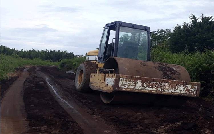 Anggaran Pembangunan Jalan Jelai Mencapai Rp 11 Miliar?